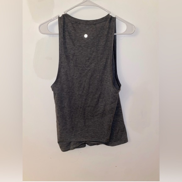 3 lululemon tank tops in pink, grey, blue - Picture 6 of 6